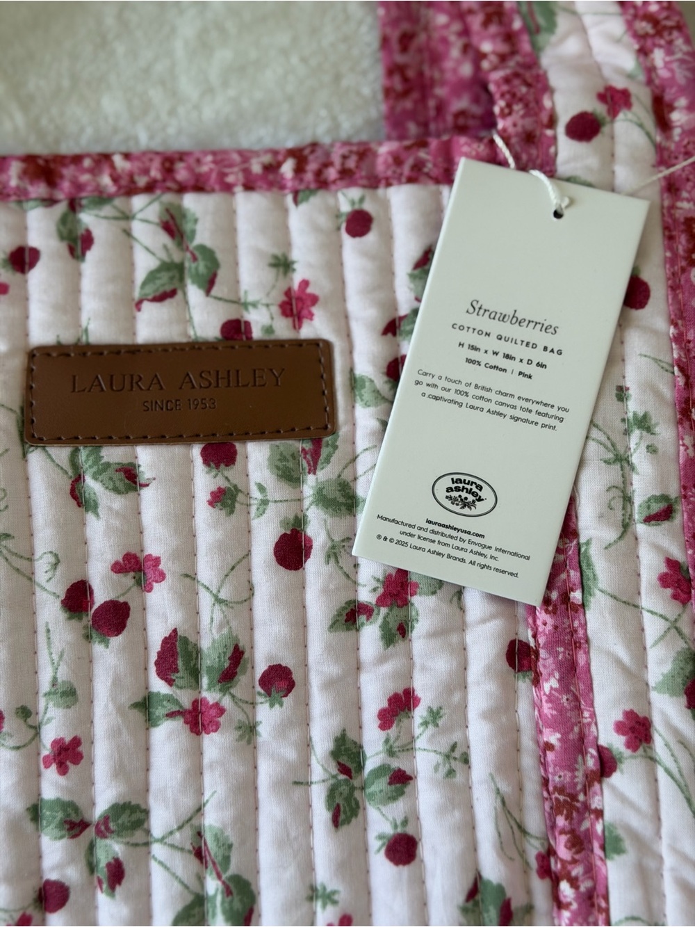 Laura Ashley pink Strawberry Vintage Inspired Floral reusable Quilted tote Bag - Picture 4 of 7